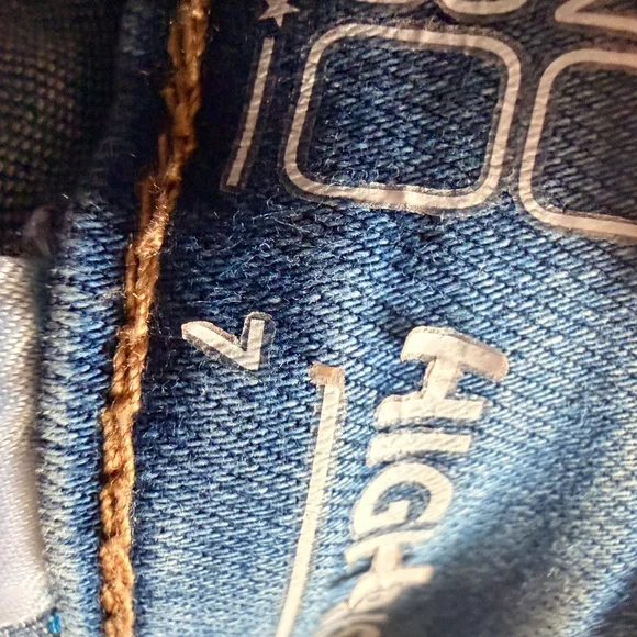 denim shorts size 7 upscale by artist, Jeanne Prom, one of a kind design designs - Picture 8 of 9